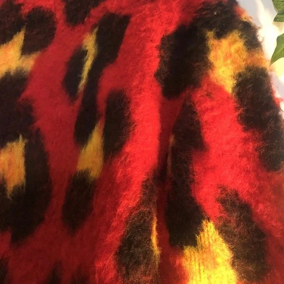 NWOT Urban Outfitters Wool Brushed Red, Multi Leopard Fuzzy Sweater, New - Picture 6 of 11